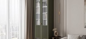 Шкаф-витрина Мельпомена